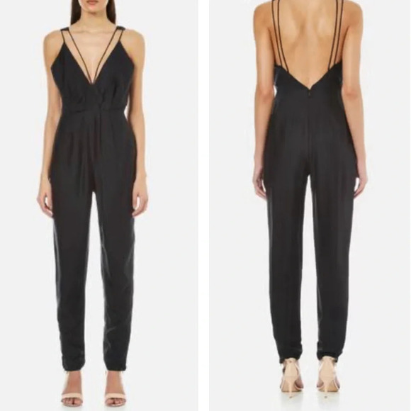 C/MEO Collective Black Low Back V-neck Sleeveless Jumpsuit Romper Size M - Picture 1 of 9